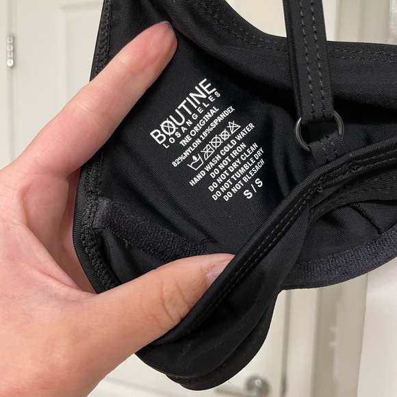 Boutine LA SET Busiter Top and Minimal Bottom - Picture 7 of 7
